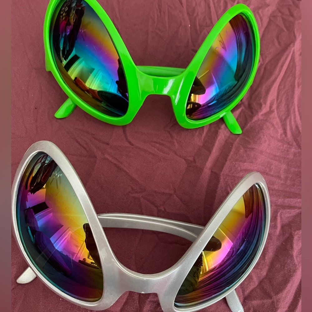 Alien Glasses